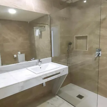 La Parra Otel